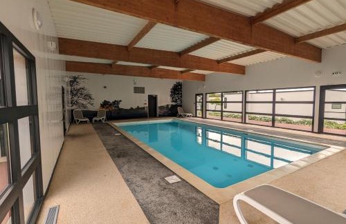 Le Gavre Hotel | Logis Auberge De La Foret
