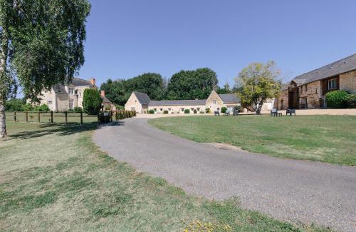 Le Vieil-Bauge House | Logis de Poëllier