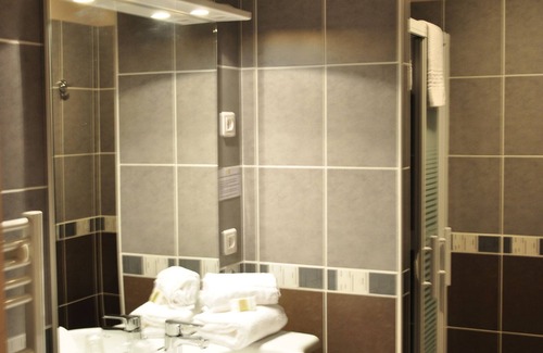 Cransac Hotel | Logis Hôtel du Parc