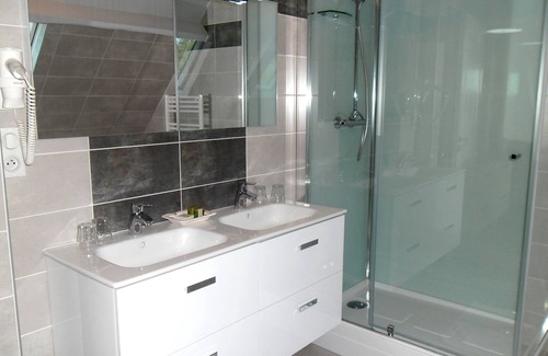 Cublac Hotel | Logis Hôtel - Les Collines