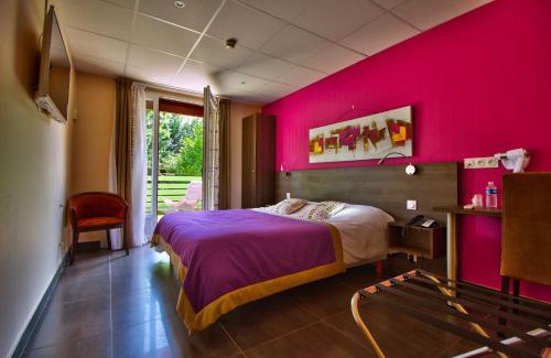Paroisse Notre-Dame des Jolis Monts Hotel | Logis Hôtel Restaurant Le Chalet du Mont Roland