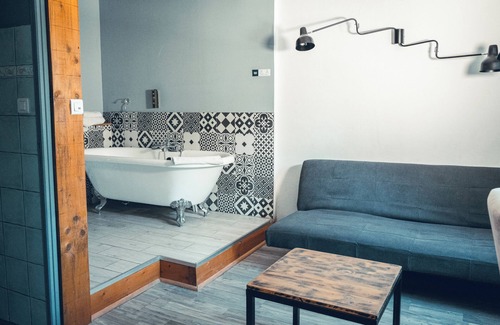 Aubignosc Hotel | Logis Hotels la Magnanerie, Côté Bistro