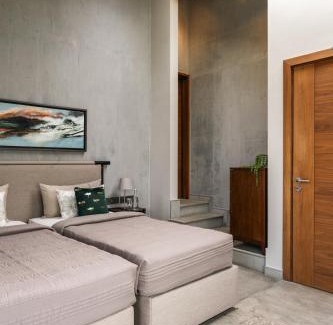 Huligal Villa | LohonoStays Amani Villa 12A