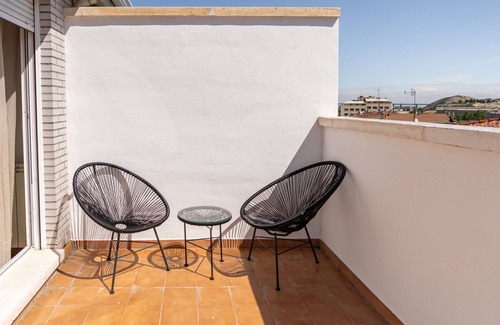 Cuarte de Huerva Apartment | LOIRA CUARTE: Spacious terrace in a cozy apartment