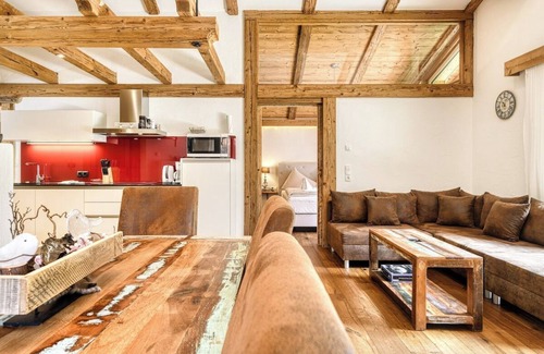 Buerserberg Apartment | Loisch - Dahoam with sauna and balcony