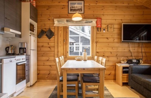 Yllasjarvi House | Lomaylläs H113/pistopolku 5a by Interhome