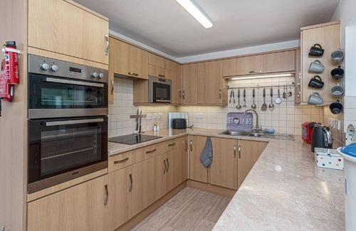 Tyn-y-Gongl House | Lon Penrhyn - a bungalow that sleeps 4 guests in 2 bedrooms