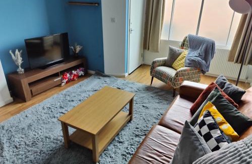 East Walworth Apartment | London Eye, London Bridge, Tower Bridge, Waterloo