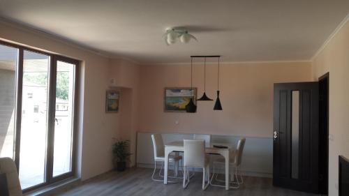 Shkorpilovtsi Apartment | Long Beach Resort