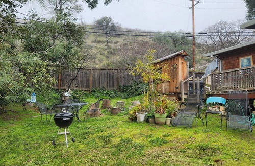 Clearlake Cabin | Longer the stay, the bigger the discount