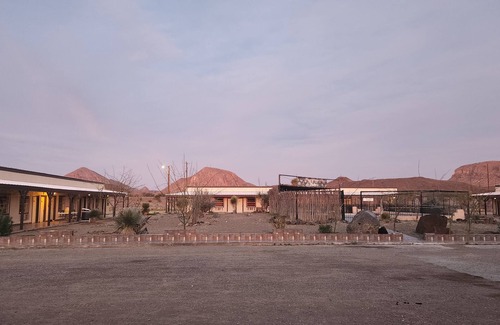Study Butte-Terlingua RV Rental | Longhorn Ranch Motel - RV Park with Power and No Sewer