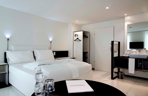 Regensdorf Hotel | Longstay Residence Thessoni home - Self check in serviced apartments & Hotel
