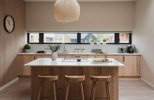 Beckhampton House | Longstones Avebury - Windmill Hill