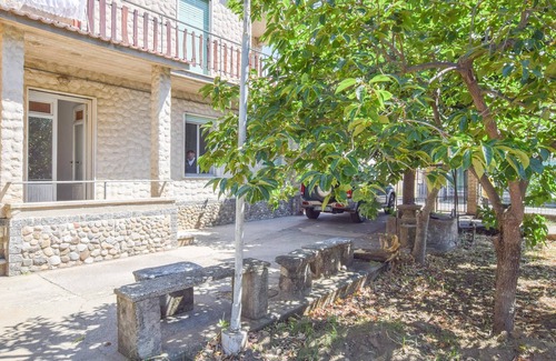 Sellia Marina Apartment | Look forward to a beautiful view of the countryside on vacation in this vacation apartment.