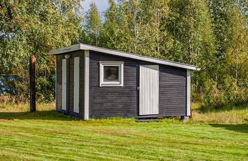 Stromsund House | Look forward to a wonderful vacation in the beautiful Swedish nature.