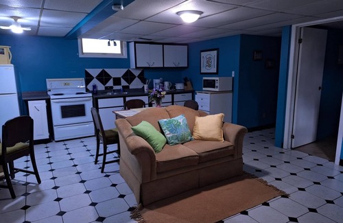 Port McNicoll House | Looking for Happy People! Fun to be had, just show up.
