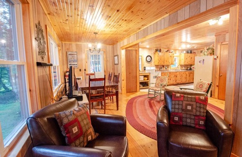 Cherryfield House | Loon Cove Cabin at Spring River Lake