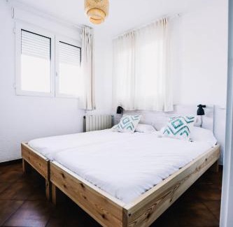 Loredo House | Loredo Surf House