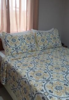 Borongan City Bed & Breakfast | Lorraine Suites