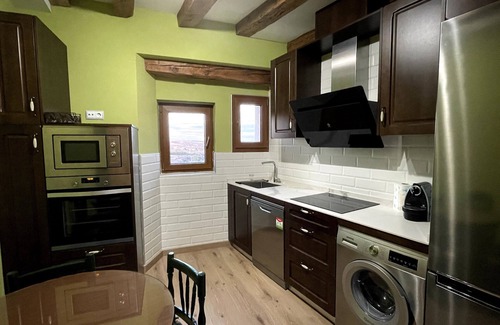 Sepulveda Apartment | Los Templarios