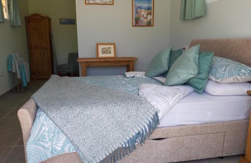 Arboleas Bed & Breakfast | Los Torres Casa Lindsay