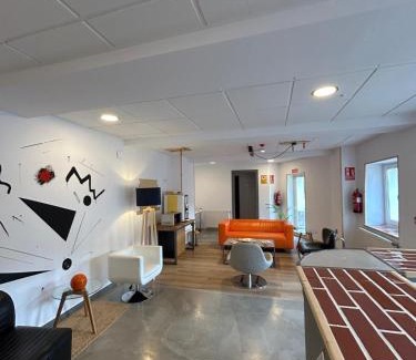 Figaredo Hotel | Lotila Flats Rio Caudal