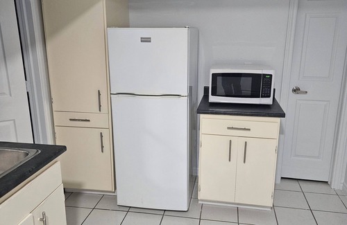 Sudbury House | Lovely 1 bed accomodation in a quiet environment.