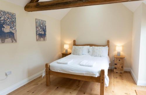 Aubourn Apartment | Lovely 1-bed studio & bathroom in converted barn near Newark Show-Ground