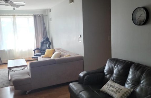 Berwyn Apartment | Lovely 1-bedroom condominium with free designated parking on premises