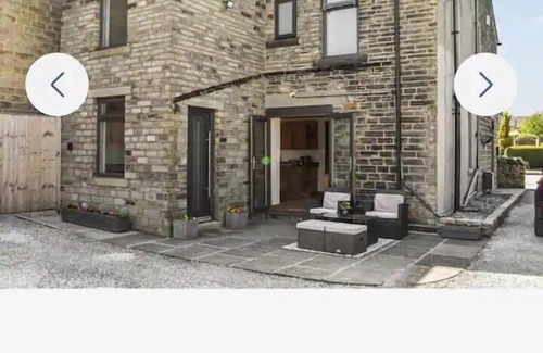 Hepworth House | Lovely 3-Bed House in Holmfirth