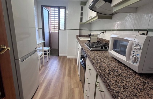 Aiora Apartment | Lovely 3-Bedroom Apartment 15 Minutes from Beach
