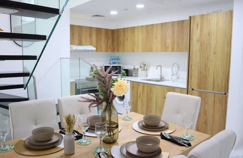Masdar City Apartment | Lovely 3BR Oasis w/Pool & Private Parking