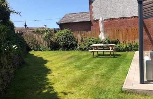 Marhamchurch House | Lovely 4 bedroom house near Bude - Dog Friendly