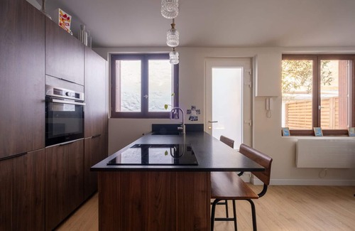 Capucins - Victoire House | lovely an typical house in Bordeaux historic center with WiFi