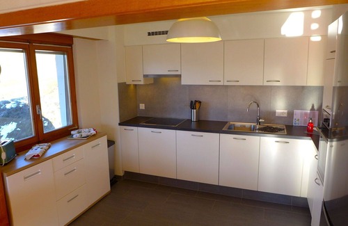 Chermignon Apartment | Lovely apartment for 5 guests with WIFI, TV, balcony and parking
