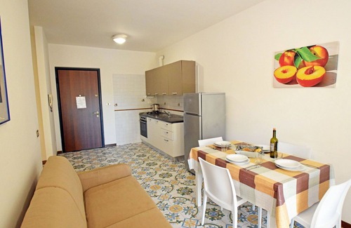 Villa Rosa Apartment | Lovely apartment for 4 people with WIFI, TV, balcony, pets allowed and parking