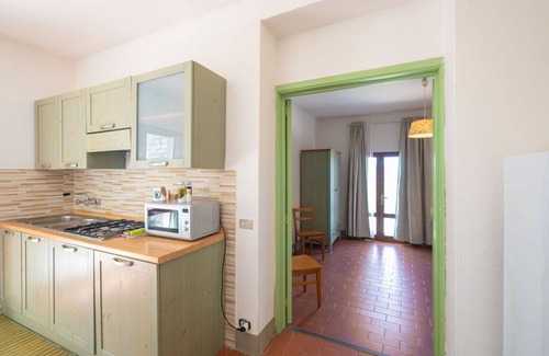 Montebonello Apartment | Lovely apartment for 4 people with pool, WIFI, A/C, TV, pets allowed, panoramic view and parking
