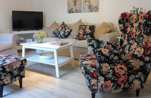 Steinhorst Apartment | Lovely apartment for 4 guests with WIFI, TV, terrace, pets allowed and parking