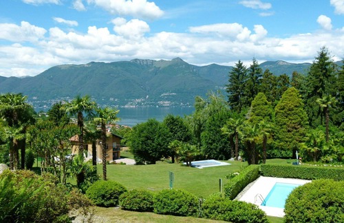 Brezzo di Bedero Apartment | Lovely apartment for 4 guests with WIFI, pool, TV, patio, pets allowed and parking