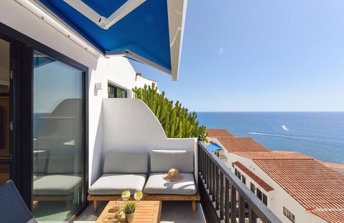 Patalavaca Apartment | Lovely apartment for 2 people with pool, WIFI, A/C, TV, balcony, pets allowed and parking