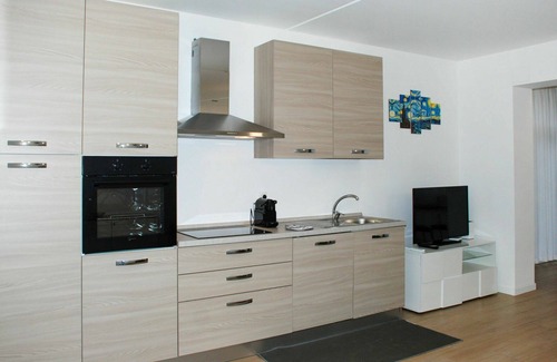 Bigogno Apartment | Lovely apartment for 4 guests with WIFI, pool, A/C, TV, panoramic view and parking