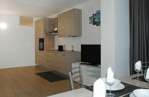 Bigogno Apartment | Lovely apartment for 4 guests with WIFI, pool, A/C, TV, panoramic view and parking