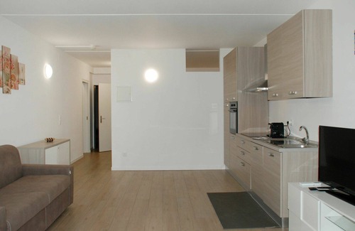 Bigogno Apartment | Lovely apartment for 4 guests with WIFI, pool, A/C, TV, panoramic view and parking