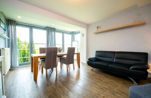 Luegde Apartment | Lovely apartment for 5 people with WIFI, TV, terrace, pets allowed and parking