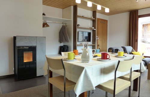 Buerchen Apartment | Lovely apartment for 6 guests with WIFI, TV, patio, panoramic view and parking
