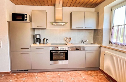 Eisenbach Apartment | Lovely apartment for 3 people with WIFI, TV, patio, pets allowed and parking