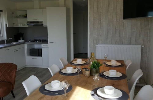 Retranchement House | Lovely apartment in villa for 6 people with WIFI, TV, terrace and parking