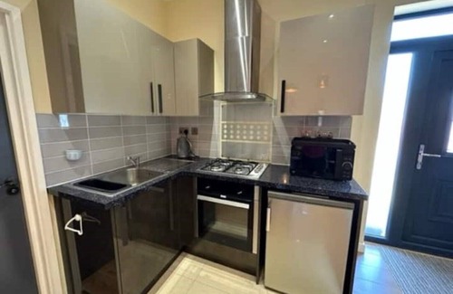 Reigate Apartment | Lovely Apartment Near Gatwick Airport
