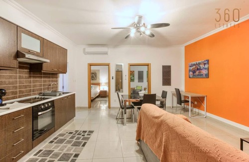 Tal-Ghoqod Apartment | Lovely, central 2BR home, just off St Julians w/AC