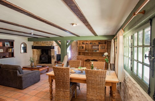 Urval House | Lovely cottage on small domain with pool
